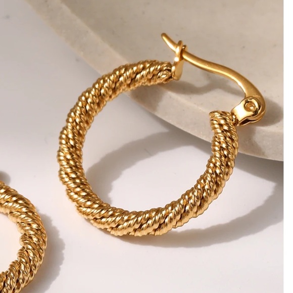 18K Gold Plated Stainless Steel Twisted Hoop Earrings - Picture 5 of 6